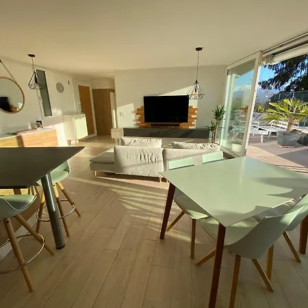 Lausanne Holidays Renens