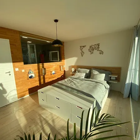 Apartment Lausanne Holidays Renens